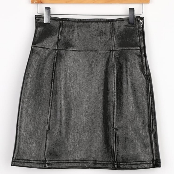Free People high waisted Black Mini Skirt - Picture 5 of 8